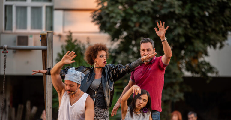 Le case popolari di Roma diventano Teatro e raccontano le storie di chi le vive: dal 13 al 15 ottobre, ‘Un giorno tutto questo niente sarà tuo’