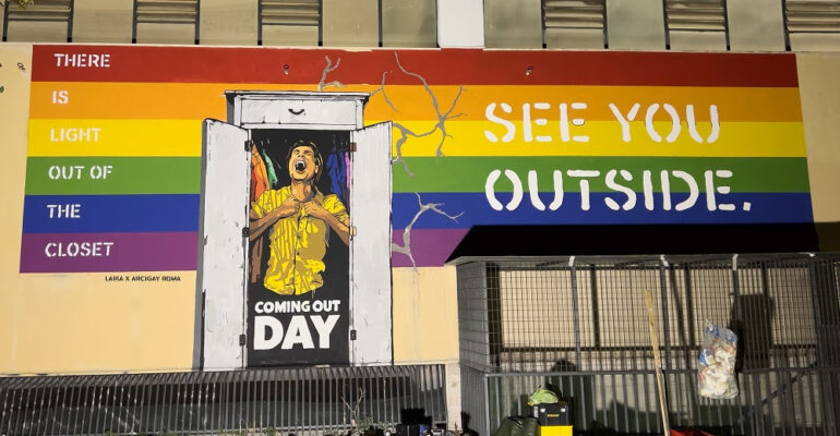 Laika e Arcigay Roma di nuovo insieme per celebrare il “Coming Out Day” con il progetto artistico “Out Of the Closet”